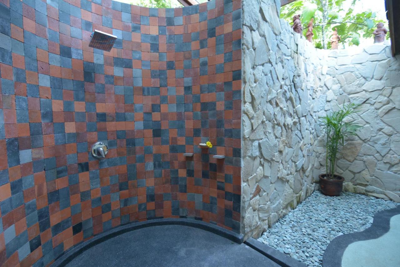 Villa Blue Steps Yogyakarta Esterno foto