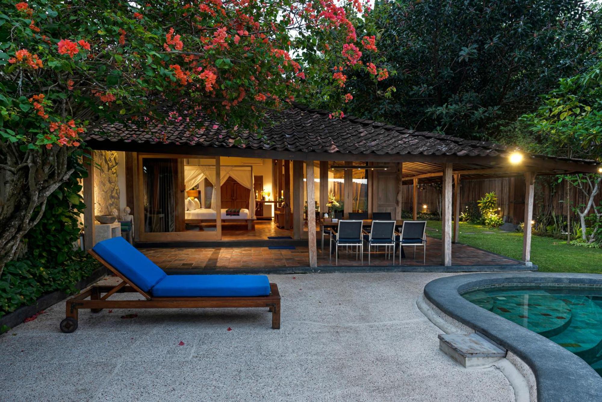 Villa Blue Steps Yogyakarta Esterno foto
