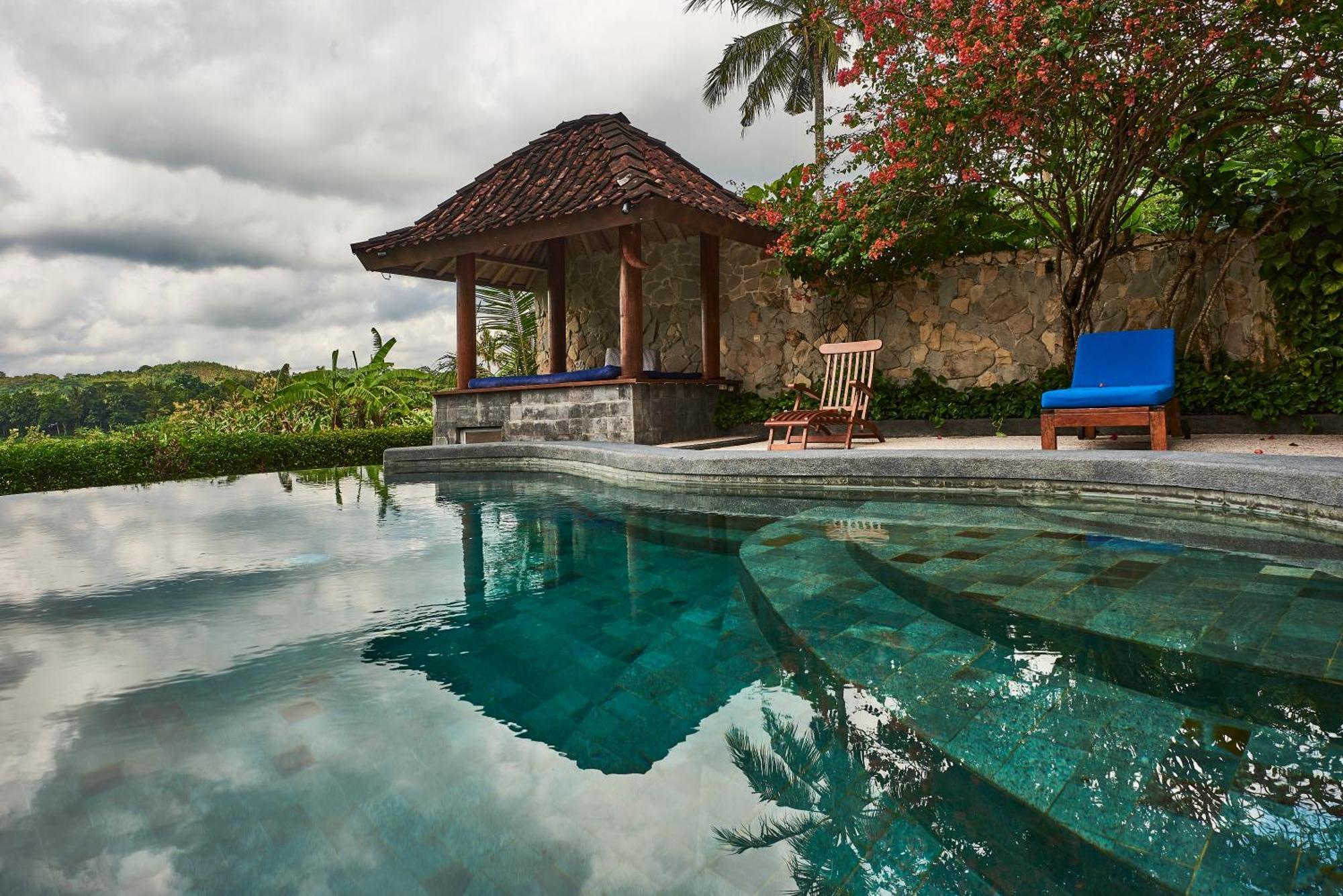 Villa Blue Steps Yogyakarta Esterno foto