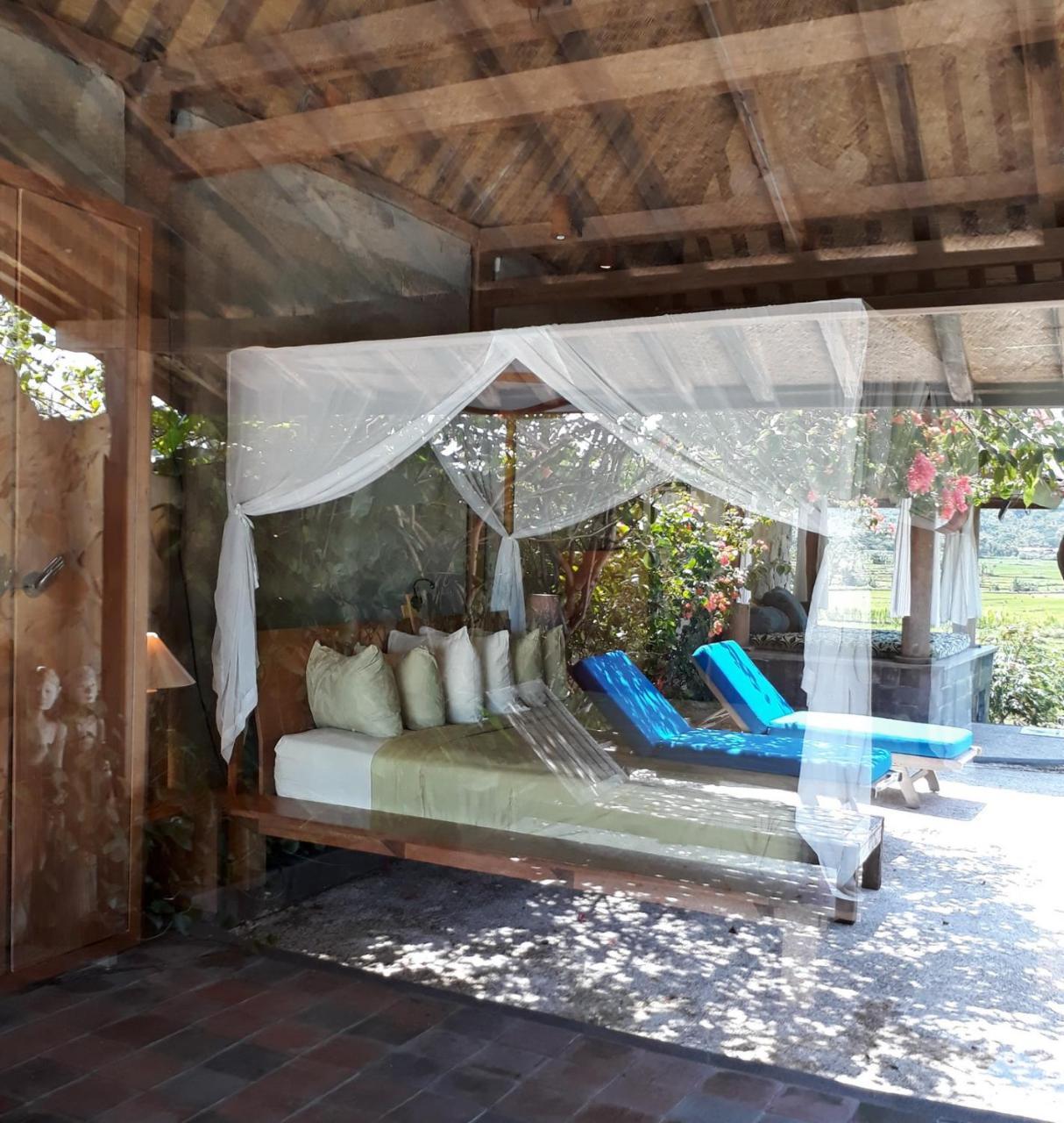 Villa Blue Steps Yogyakarta Esterno foto