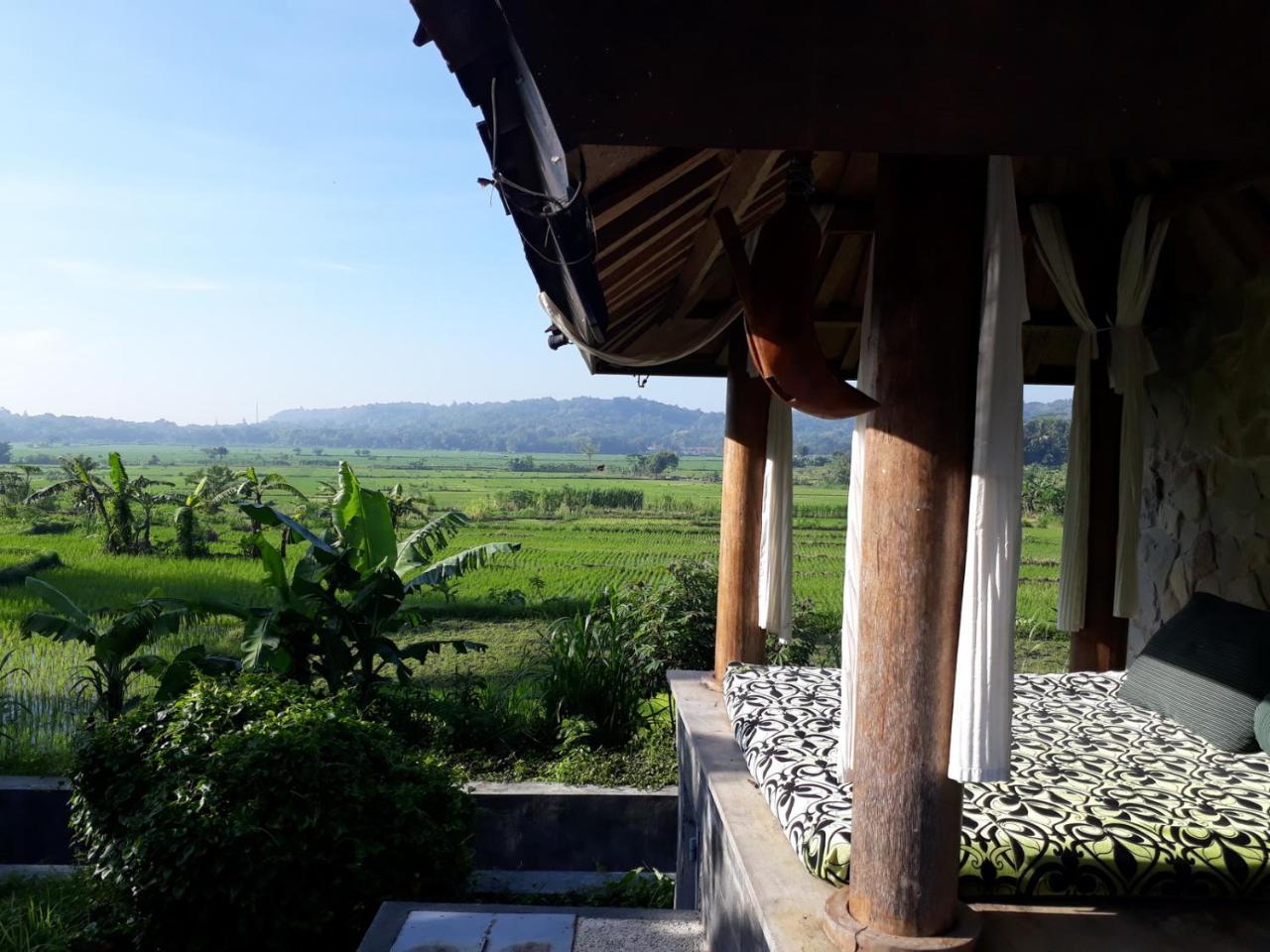 Villa Blue Steps Yogyakarta Esterno foto